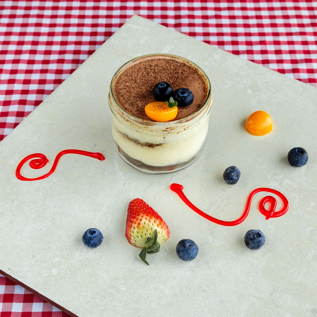 Desert od dunja s mascarponeom